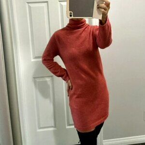 Molly Bracken Brick color sweater dress with funnel neck size small